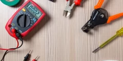 كهربائي منازل مبارك الكبير 92287575 فني كهربائي منازل هندي مبارك الكبير
